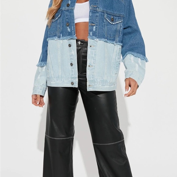 Fashion Nova Oversized Two-Tone Denim Jacket Size S - Picture 2 of 5